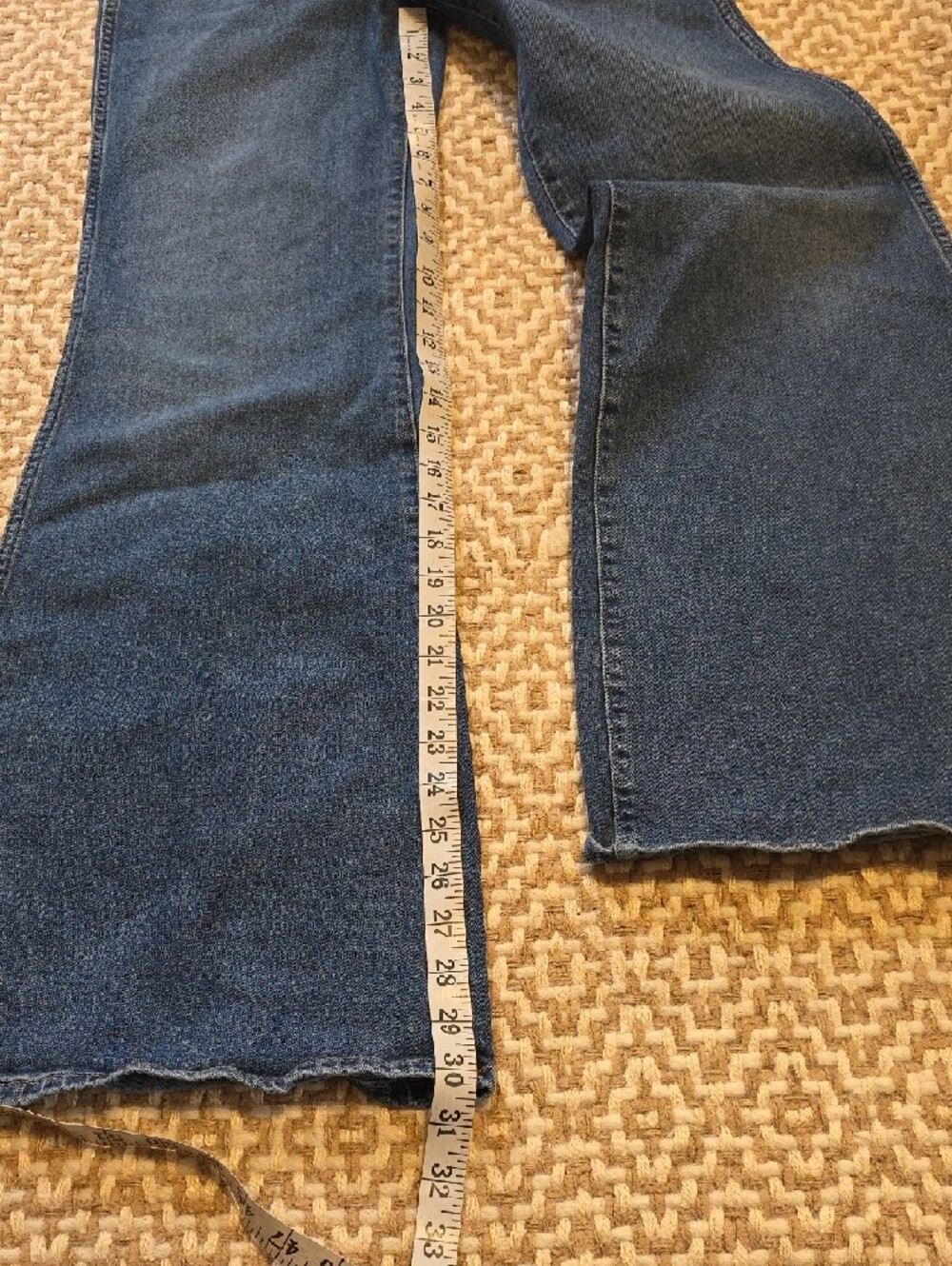 Wrangler Wanderer Light Blue High-Rise Flare Jeans - Picture 9 of 9